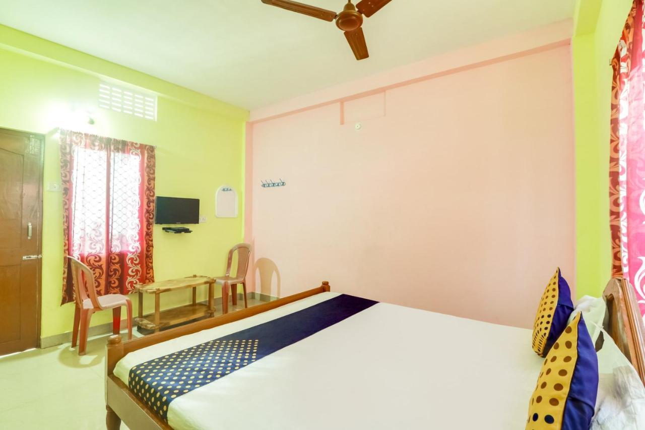 Spot On 68703 Delight Inn Puri Kültér fotó